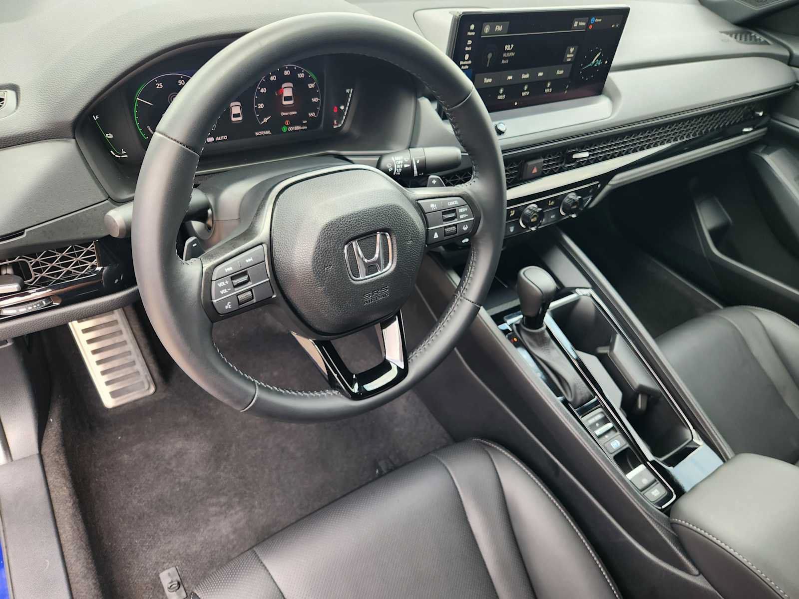 Used 2026 Honda Accord Sport image 2