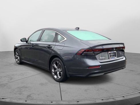 Used 2023 Honda Accord EX image 5