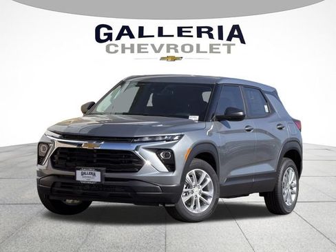 New 2026 Chevrolet TrailBlazer LS w/ LS Convenience Package FWD image 2