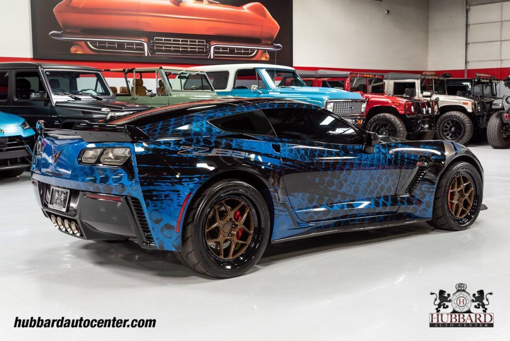Used 2016 Chevrolet Corvette Z06 w/ 3LZ Preferred Equipment Group RWD image 9