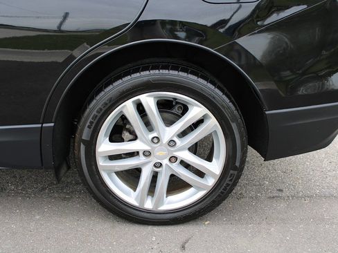 Used 2018 Chevrolet Equinox Premier image 42