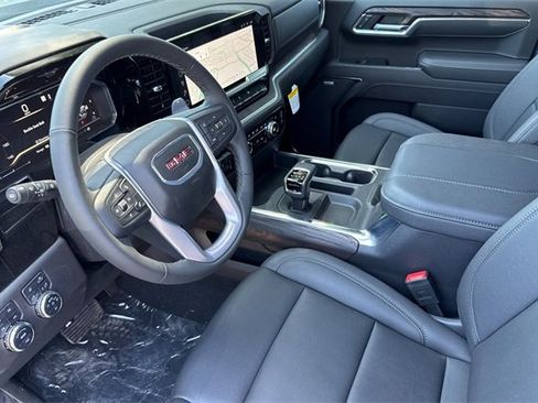 New 2025 GMC Sierra 1500 SLT w/ SLT Premium Package image 10