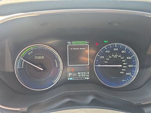 Used 2023 Subaru Crosstrek Hybrid w/ Moonroof Package w/Navigation AWD/4WD image 14