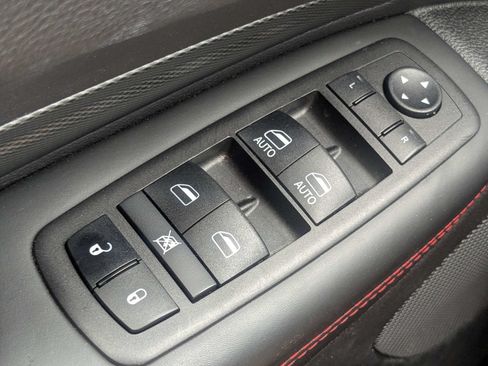 Used 2024 Dodge Durango GT RWD image 26