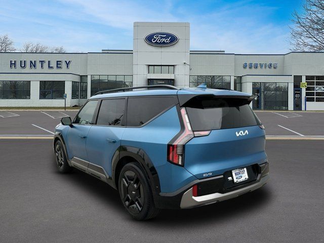 Used 2024 Kia EV9 GT-Line AWD/4WD image 4
