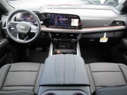 New 2025 Chevrolet Tahoe High Country image 14