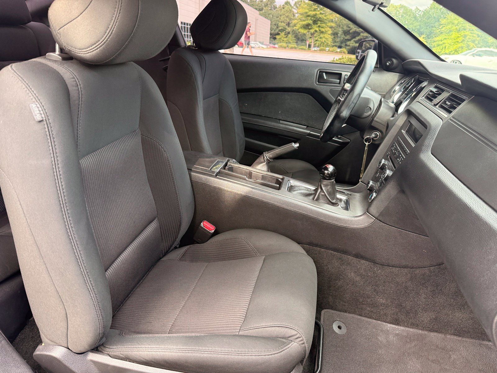 Used 2014 Ford Mustang GT RWD image 34