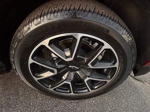 Certified 2023 Chevrolet Suburban RST image 39