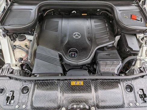 Used 2025 Mercedes-Benz GLE 450 4MATIC Coupe image 25