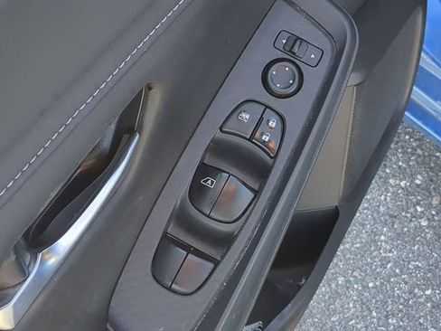 Used 2022 Nissan Sentra SV image 17