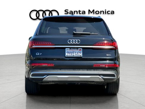 Used 2023 Audi Q7 2.0T Premium w/ Convenience Package AWD/4WD image 7