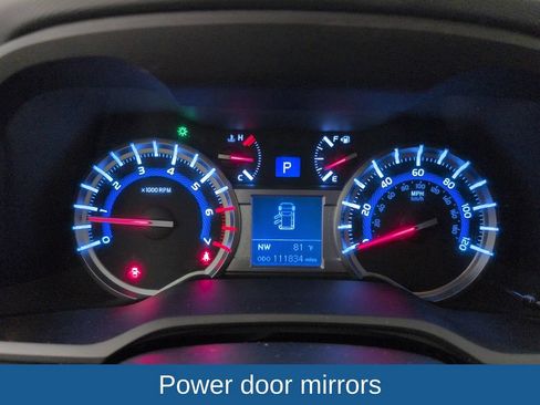 Used 2018 Toyota 4Runner SR5 AWD/4WD image 20