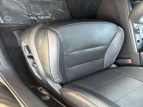 Used 2021 INFINITI QX50 Sensory w/ Cargo Package image 20