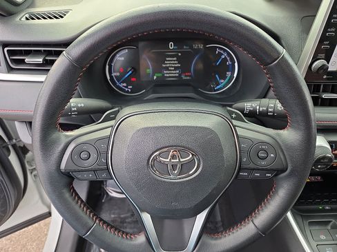 Certified 2022 Toyota RAV4 XSE image 21