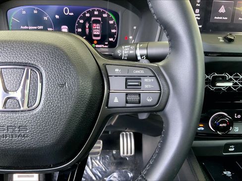 Used 2025 Honda Accord Sport image 25