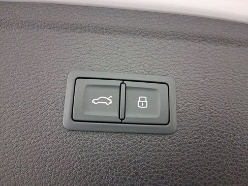 Used 2022 Audi Q5 2.0T Premium Plus w/ Premium Plus Package image 29