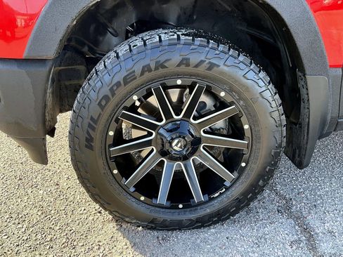 Used 2019 RAM 1500 Laramie w/ Sport Appearance Package image 22