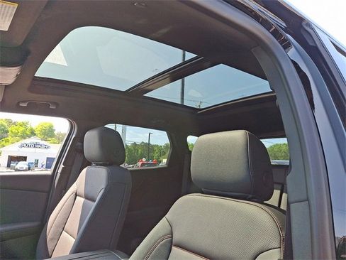 New 2025 Chevrolet Blazer RS w/ Driver Confidence II Package image 11