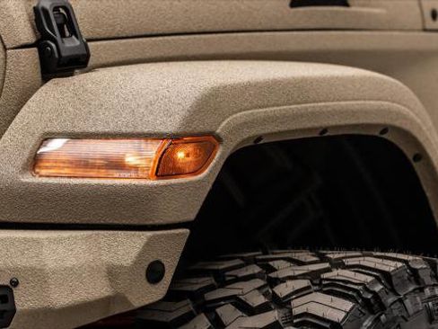 Used 2026 Jeep Gladiator Sport image 21