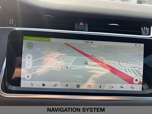 Used 2020 Land Rover Range Rover Evoque SE image 30