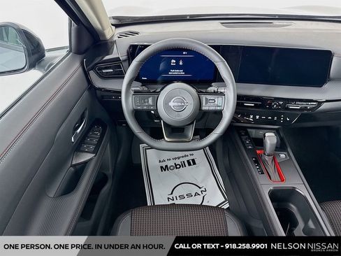 New 2026 Nissan Kicks SR w/ SR Premium Package FWD image 23