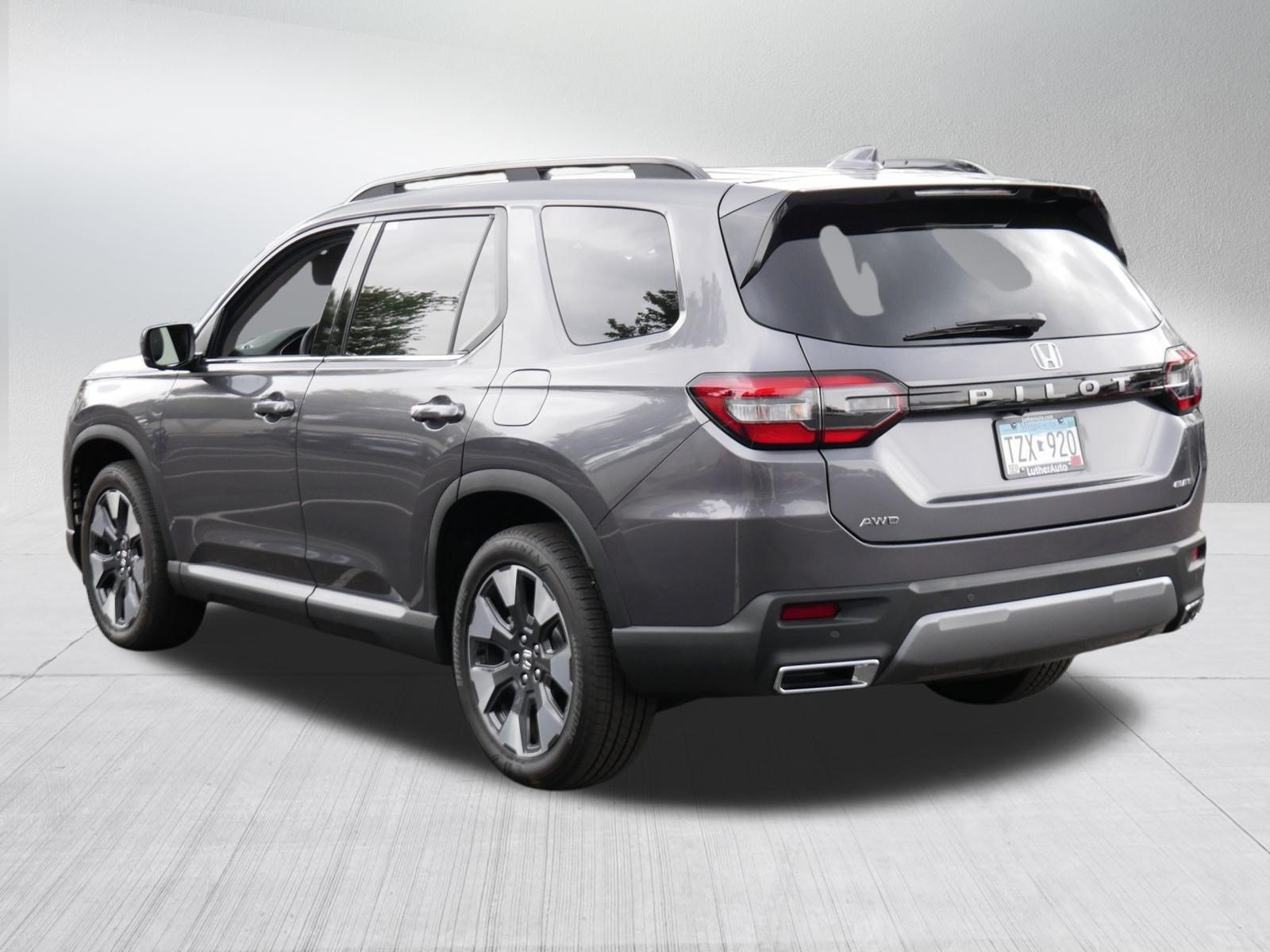 Certified 2026 Honda Pilot Elite image 5