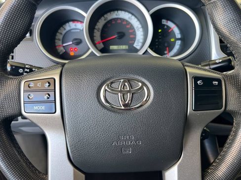 Used 2013 Toyota Tacoma 4x4 Double Cab w/ TRD Off-Road Pkg image 25