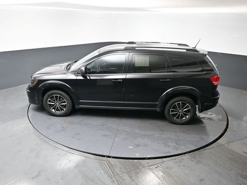 Used 2018 Dodge Journey SE w/ Connectivity Group image 17