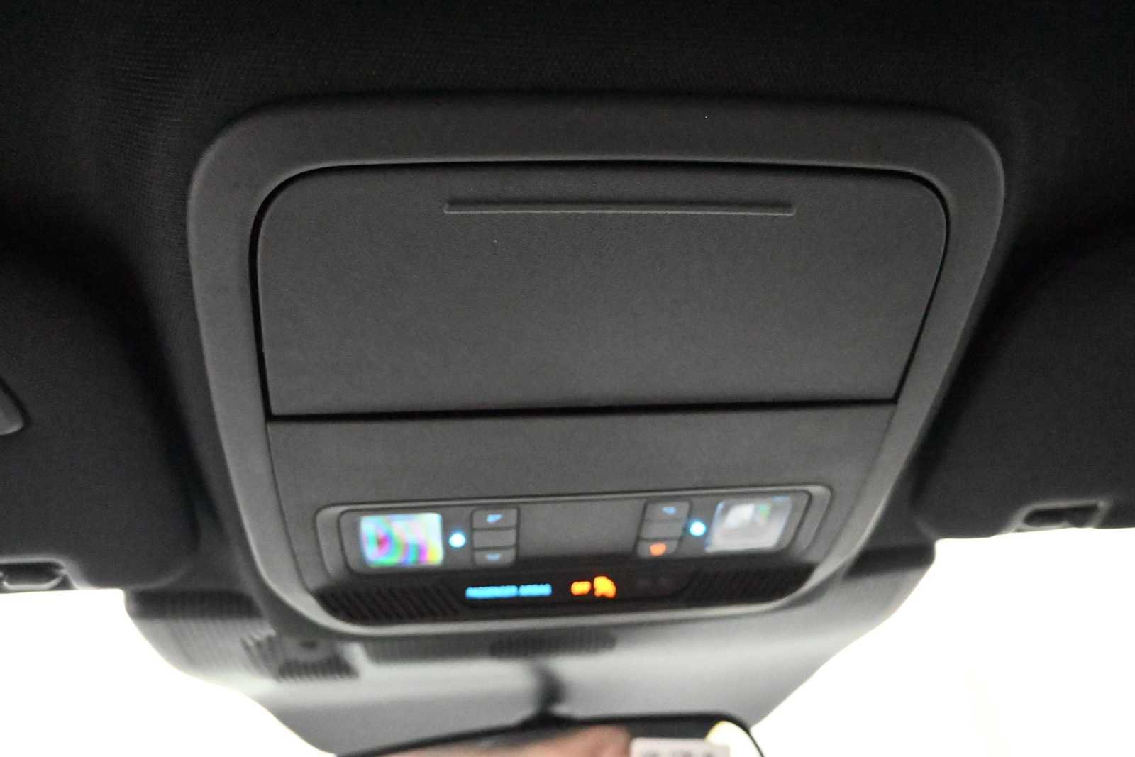 New 2025 Ford Explorer ST-Line AWD/4WD image 94