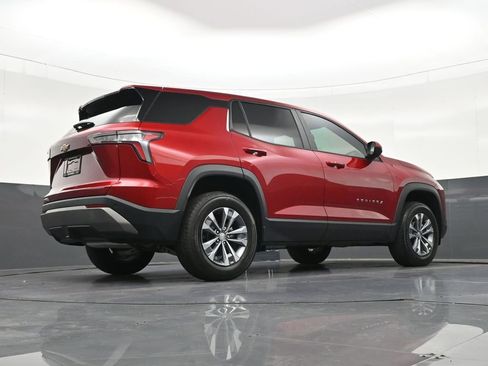 Used 2026 Chevrolet Equinox LT image 30