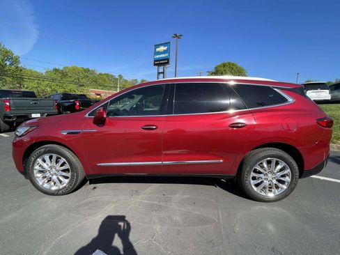 Used 2020 Buick Enclave Essence w/ Trailering Package, 5000 lbs. image 8