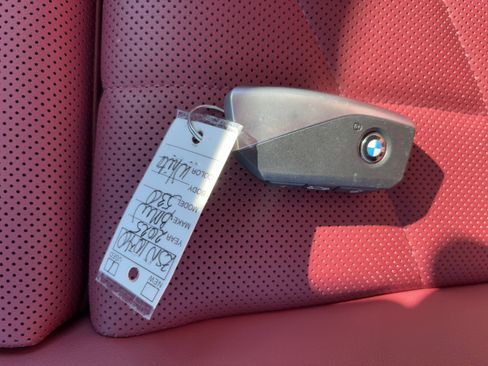 Certified 2025 BMW 530i xDrive w/ Premium Package image 38