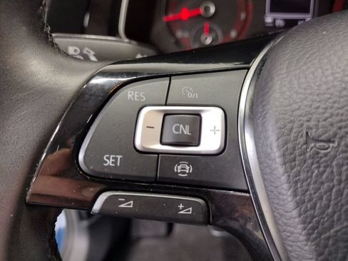 Used 2019 Volkswagen Jetta SE FWD image 23