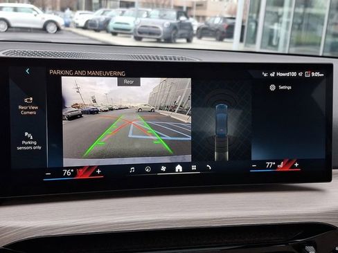 Certified 2025 BMW 330i xDrive Sedan w/ Premium Package image 18