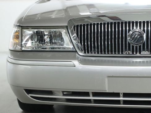 Used 2005 Mercury Grand Marquis LS image 15