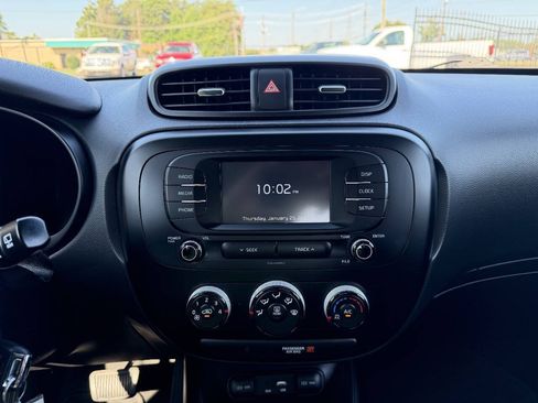 Used 2017 Kia Soul w/ Convenience Package FWD image 15