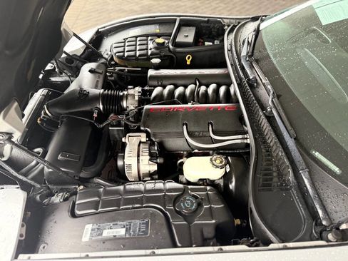 Used 1998 Chevrolet Corvette Coupe image 41