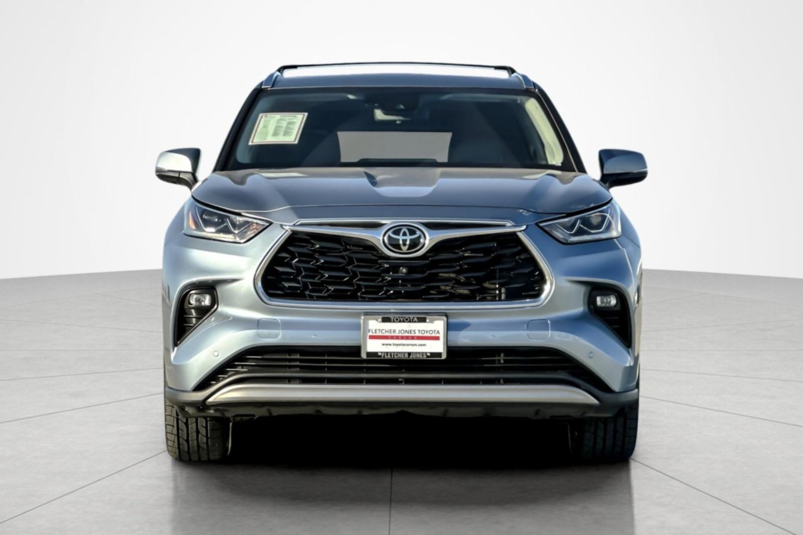 Certified 2022 Toyota Highlander Platinum FWD image 8