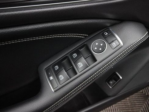 Used 2019 Mercedes-Benz CLA 250 CLA 250 image 13