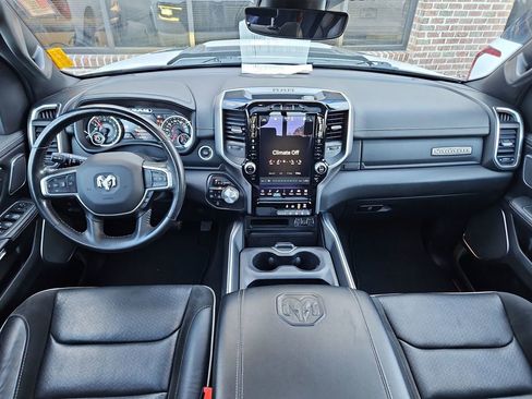 Used 2022 RAM 1500 Laramie image 9