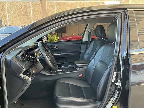 Used 2013 Toyota Avalon XLE FWD image 17