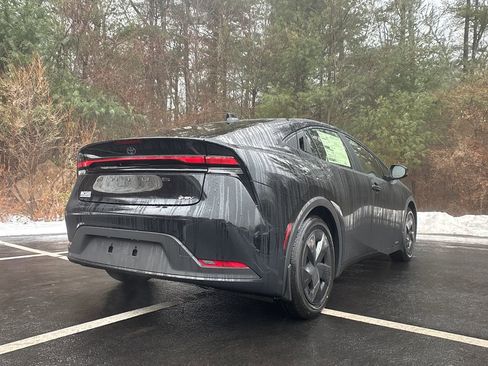 New 2026 Toyota Prius LE image 5