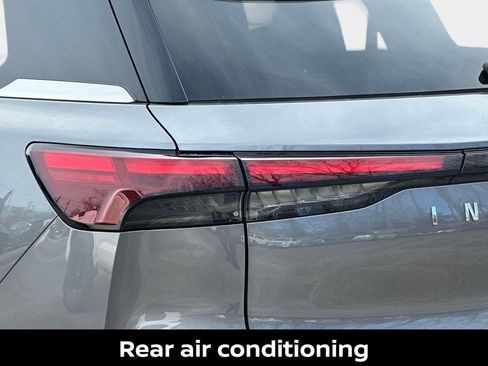 Used 2024 INFINITI QX60 Luxe image 11