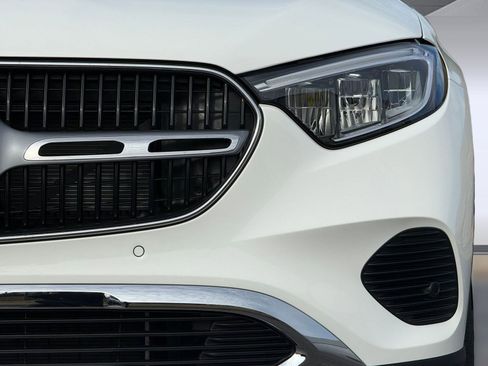 New 2026 Mercedes-Benz GLC 300 image 10