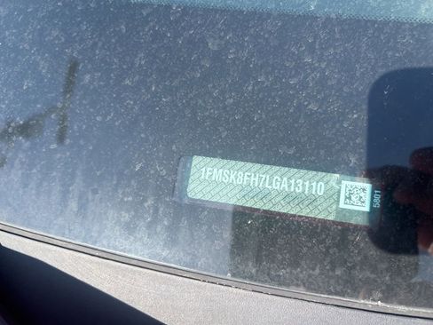 Used 2020 Ford Explorer Limited w/ Class III Trailer Tow Package image 4