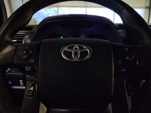 Used 2019 Toyota 4Runner TRD Off-Road Premium w/ Phone Cable & Charge Package image 30