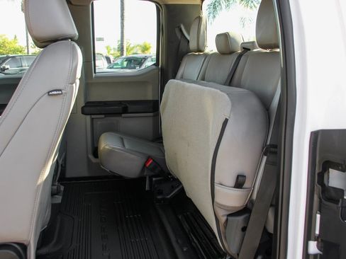 Used 2020 Ford F250 XL w/ Power Equipment Group image 20