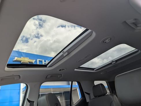 Used 2020 Chevrolet Traverse Premier w/ Redline Edition AWD/4WD image 30