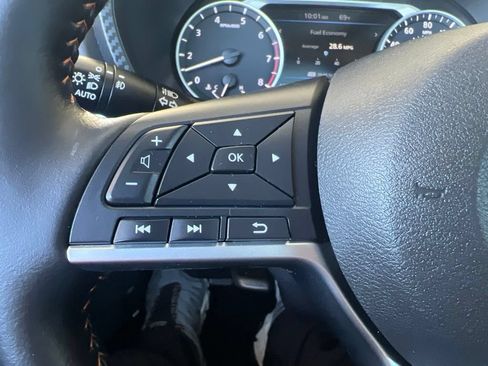 Certified 2023 Nissan Sentra SR w/ SR Premium Package FWD image 54