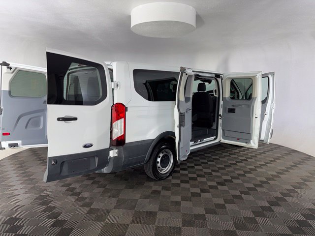 Used 2018 Ford Transit 150 XL RWD image 16